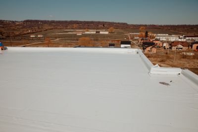 When To Schedule Commercial Flat Roof Repair
